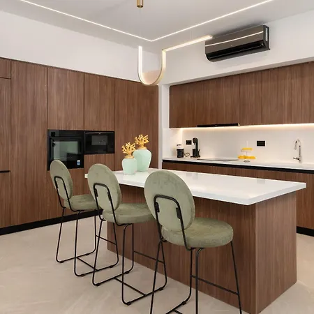 Lanik Luxury Pool * Αφάντου