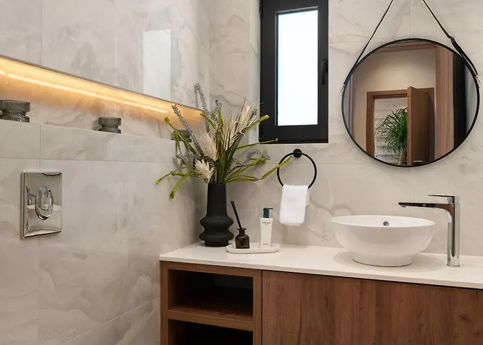 Lanik Luxury Pool 아파트