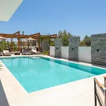 アパート Lanik Luxury Pool アファンドウ