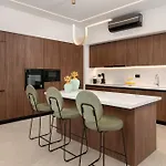 Lanik Luxury Pool * アファンドウ
