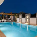 アパート Lanik Luxury Pool
