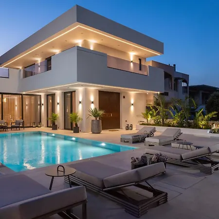 דירה Lanik Luxury Pool אפאנטו